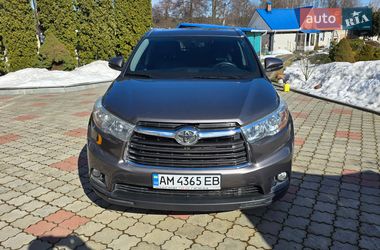 Toyota Highlander  2016