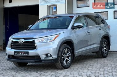 Toyota Highlander  2016