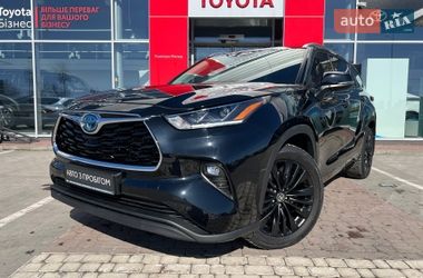 Toyota Highlander  2024