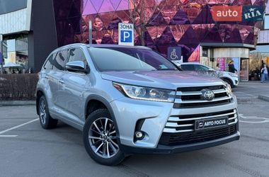 Toyota Highlander  2018