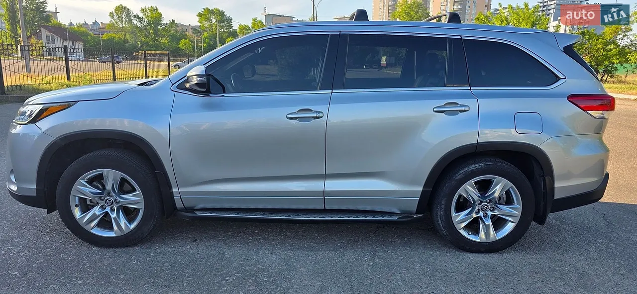 2019 Toyota Highlander - мініатюра 3