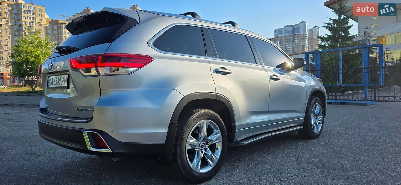 2019 Toyota Highlander - мініатюра 4