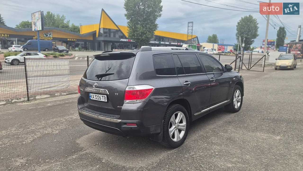 2011 Toyota Highlander - мініатюра 5