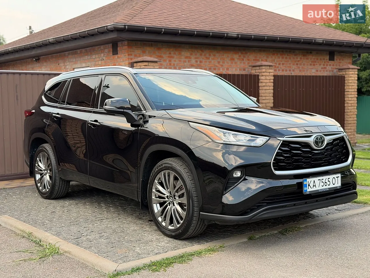 2020 Toyota Highlander - мініатюра 4