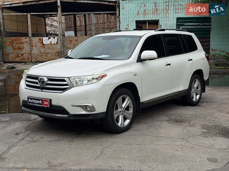 Toyota Highlander 2011