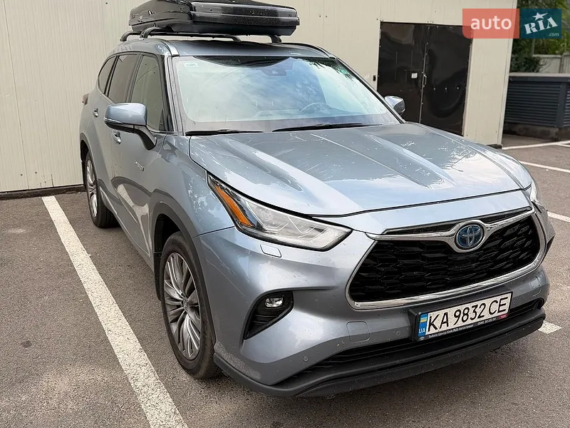 Toyota Highlander 2021
