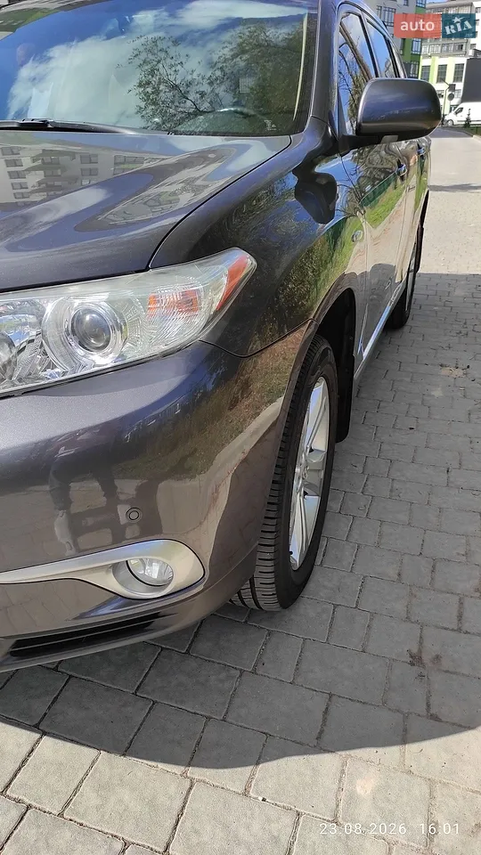 2013 Toyota Highlander - мініатюра 2