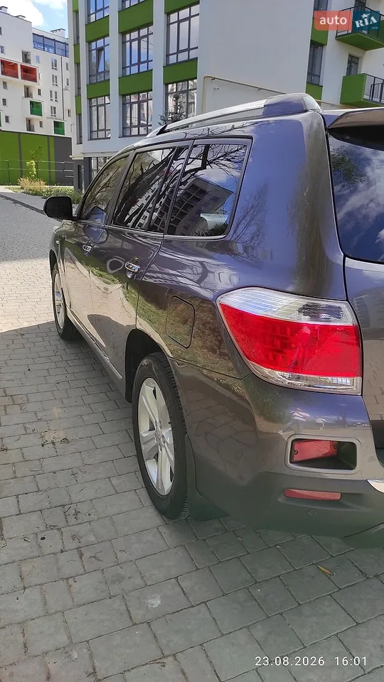 2013 Toyota Highlander - мініатюра 4