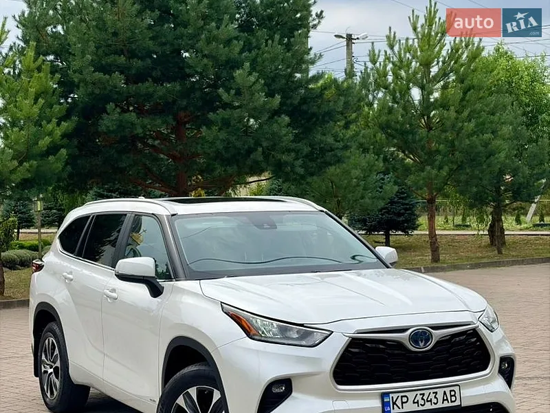 Toyota Highlander 2024