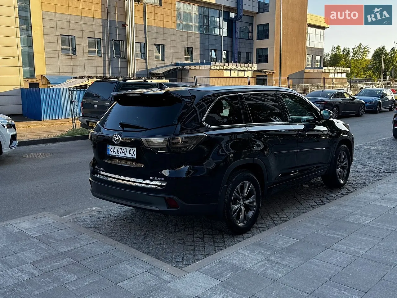 2016 Toyota Highlander - мініатюра 4