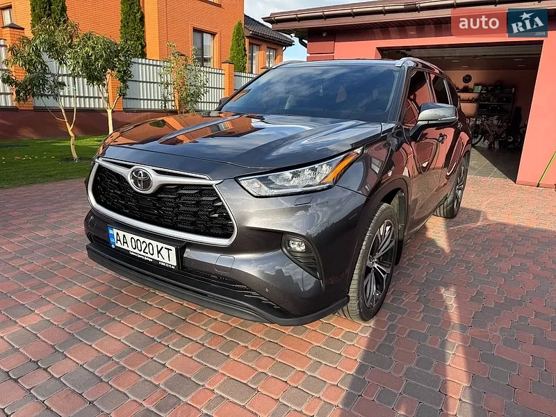 Toyota Highlander 2020