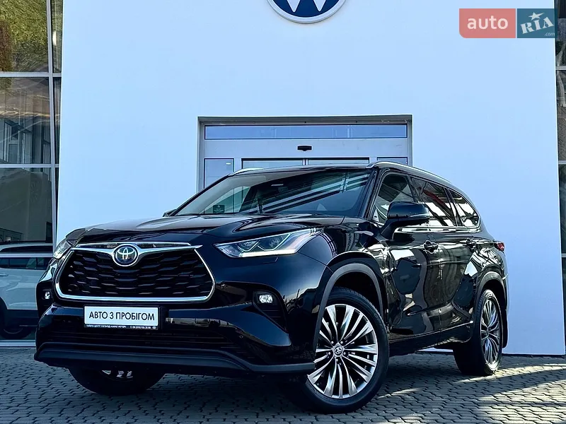 Toyota Highlander 2021