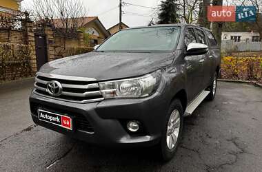 Toyota Hilux  2017