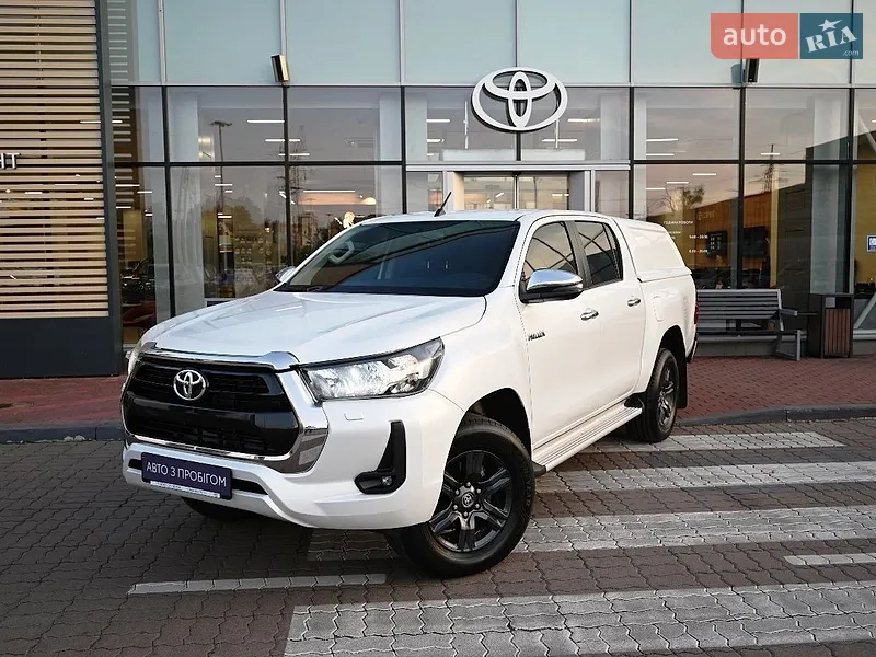 Toyota Hilux 2023