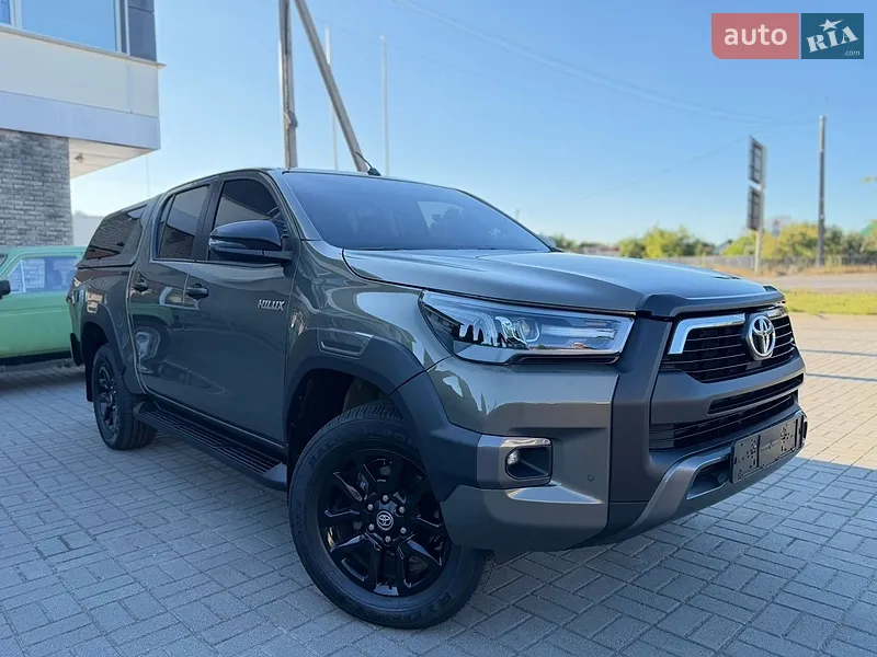 Toyota Hilux