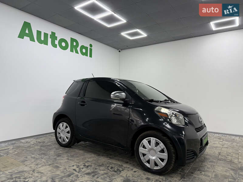 Toyota IQ