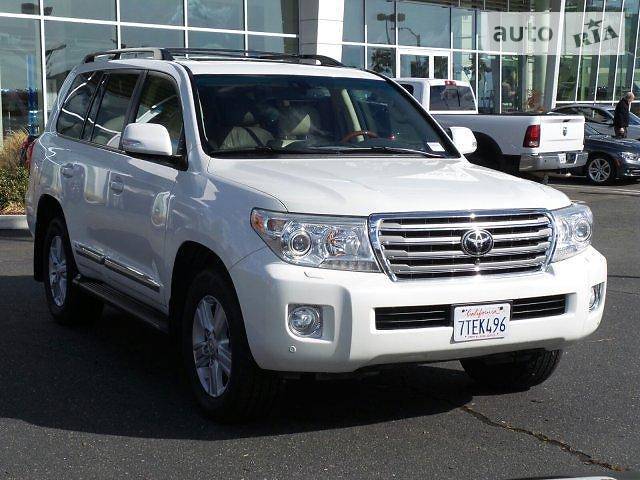 Toyota Land Cruiser 2012 года