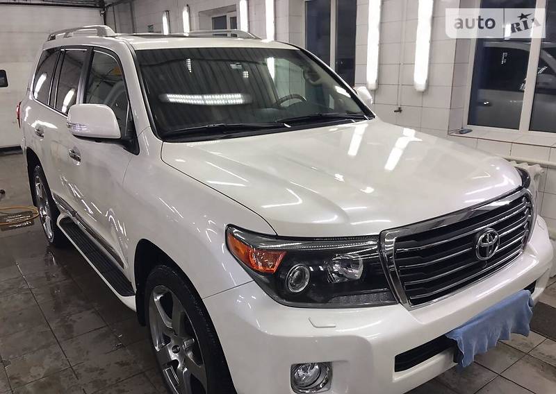 Toyota Land Cruiser 2014 года