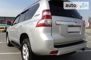 Toyota Land Cruiser Prado  2013