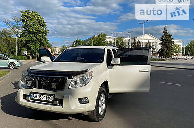 Toyota Land Cruiser Prado  2010