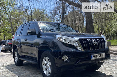 Toyota Land Cruiser Prado  2017