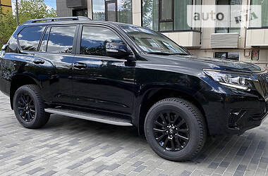 Toyota Land Cruiser Prado  2021