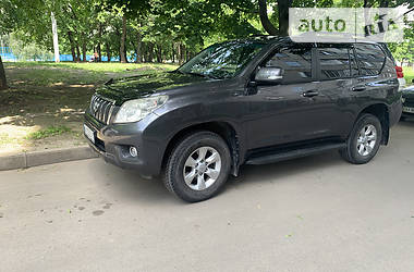 Toyota Land Cruiser Prado  2012