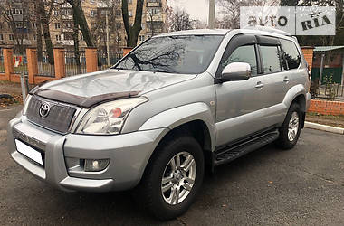 Toyota Land Cruiser Prado  2004