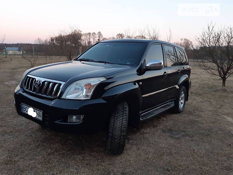 Легковые Toyota Land Cruiser Prado