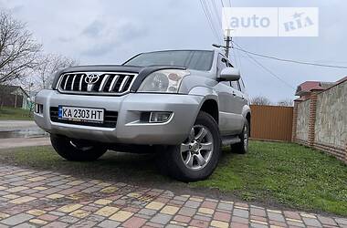 Toyota Land Cruiser Prado  2005