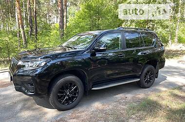 Toyota Land Cruiser Prado  2020