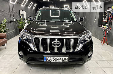 Toyota Land Cruiser Prado  2013