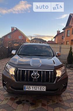 Toyota Land Cruiser Prado  2019