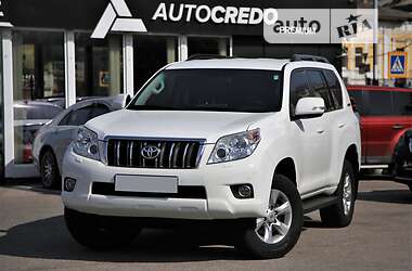 Toyota Land Cruiser Prado  2012