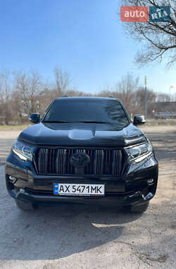 Toyota Land Cruiser Prado  2017