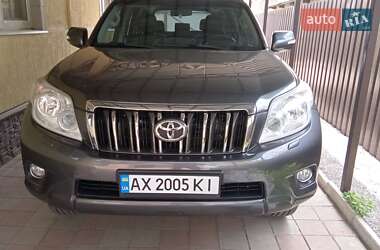 Toyota Land Cruiser Prado  2012