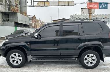 Toyota Land Cruiser Prado  2005