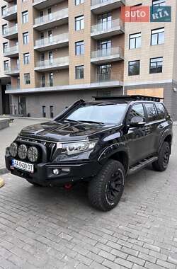 Toyota Land Cruiser Prado  2021