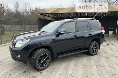 Toyota Land Cruiser Prado  2012