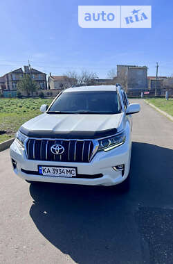 Toyota Land Cruiser Prado  2021