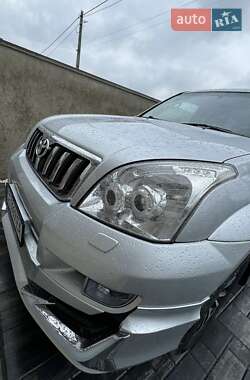 Toyota Land Cruiser Prado  2004