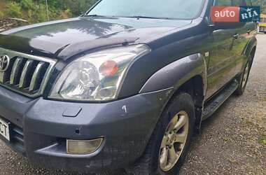 Toyota Land Cruiser Prado  2005