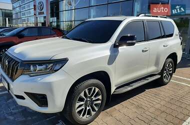 Toyota Land Cruiser Prado  2021