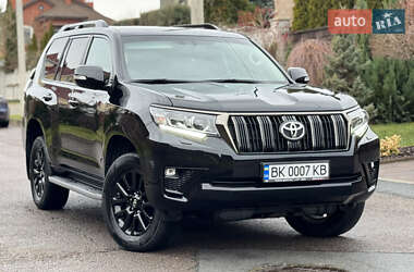 Toyota Land Cruiser Prado  2022