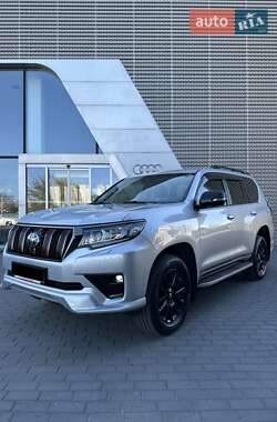 Toyota Land Cruiser Prado  2020