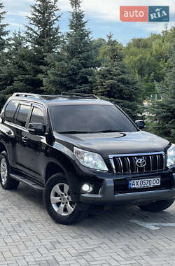 Toyota Land Cruiser Prado 2011