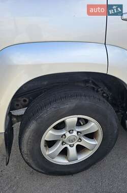 Toyota Land Cruiser Prado 2006