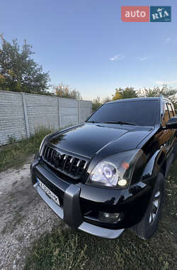Toyota Land Cruiser Prado  2005