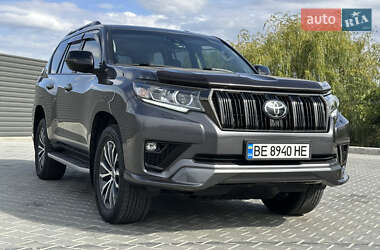 Toyota Land Cruiser Prado  2021