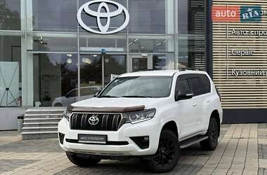 Toyota Land Cruiser Prado  2021